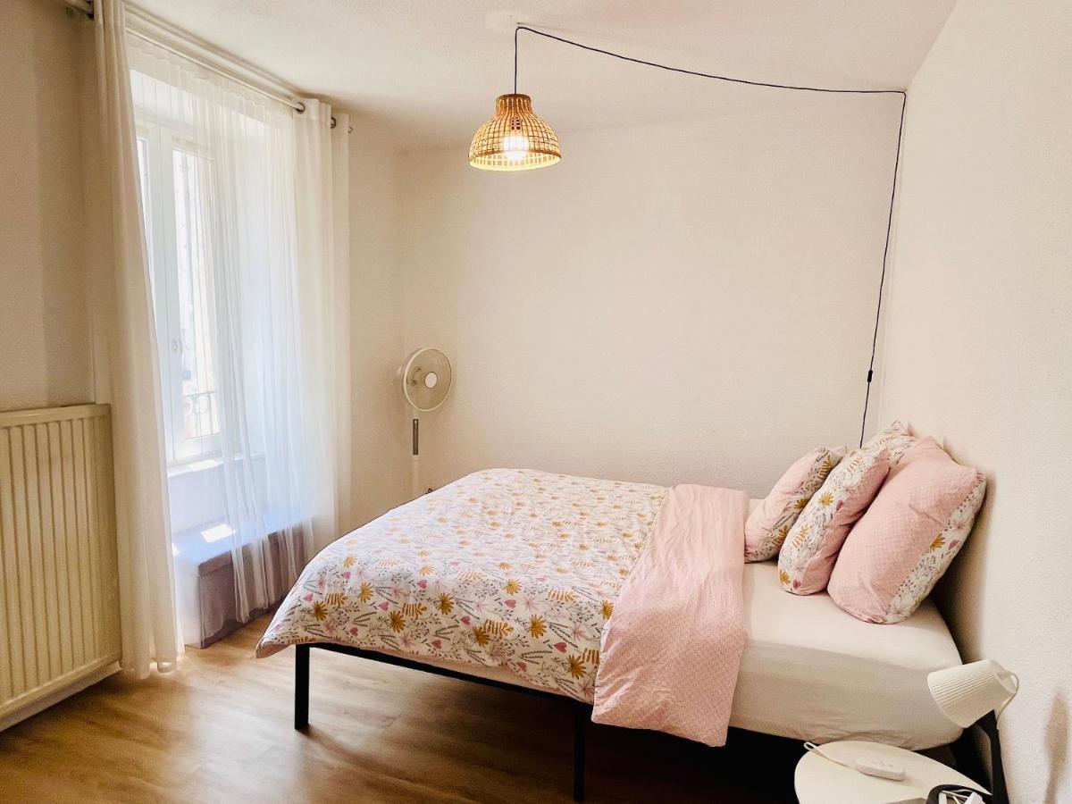 Cozy Central Apartment: Self Check-In with Netflix and Free Parking Avignon Exterior photo